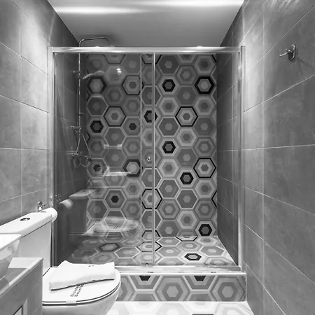 New Yorker, Nilie Hospitality Mgmt Appartamento