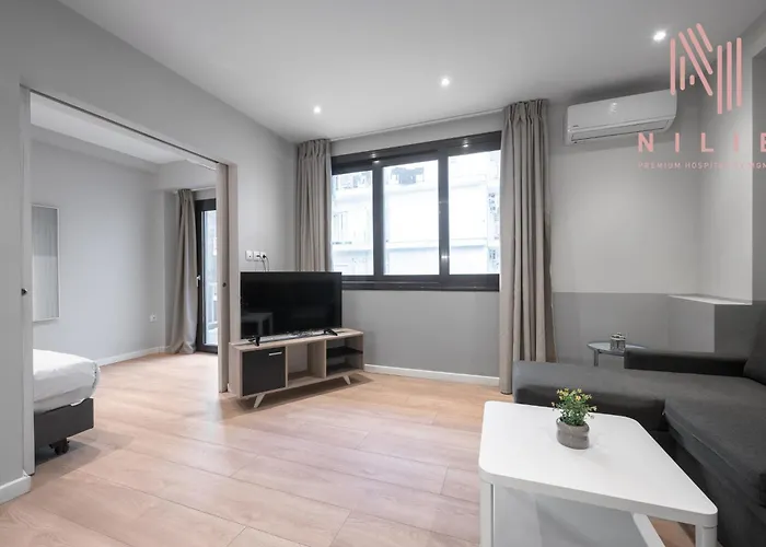 New Yorker, Nilie Hospitality Mgmt * 塞萨洛尼基